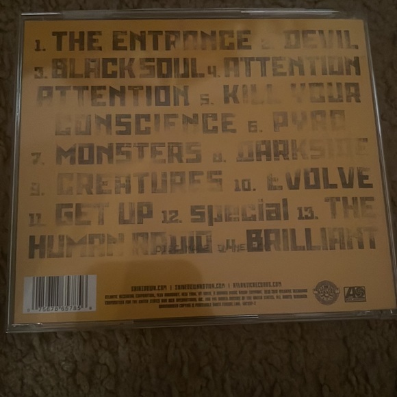 Shinedown autographed CD - Picture 2 of 6